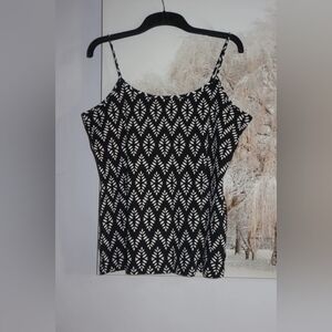 Black and White Patterned Women's Top